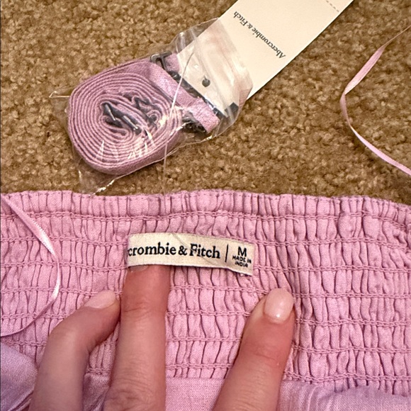 Abercrombie & Fitch Lilac Strapless Peplum Top - Picture 3 of 4